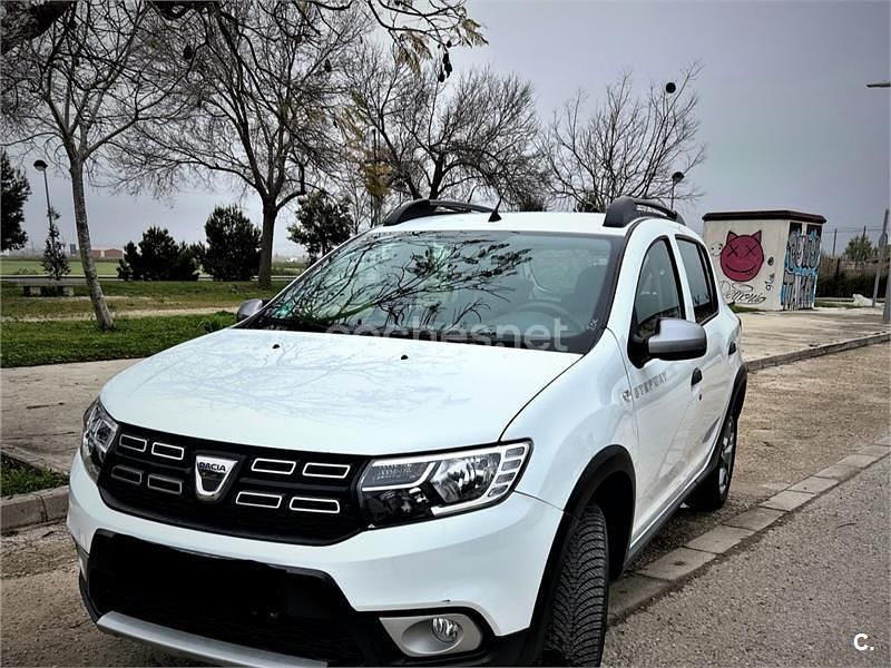 Usado Dacia Sandero Essentiel 90 CV (66 kW) 2019 Blanco Berlina