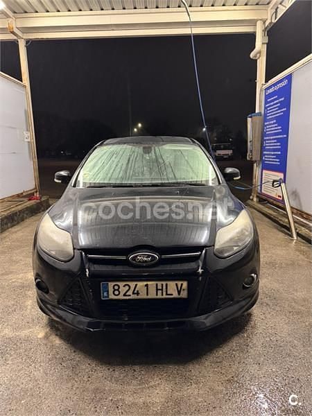 Usado Ford Focus Sport 115 CV (84 kW) 2012 Negro Berlina