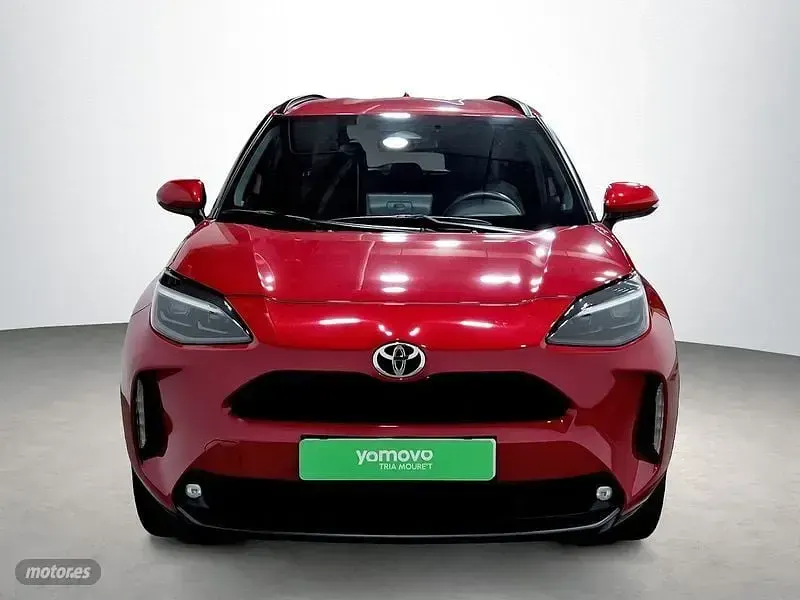 Usado Toyota Yaris Cross Active 116 CV (85 kW) 2024 Rojo SUV