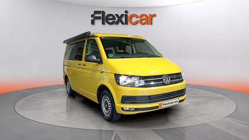 Usado VW California Beach 150 CV (110 kW) 2019 Amarillo Van