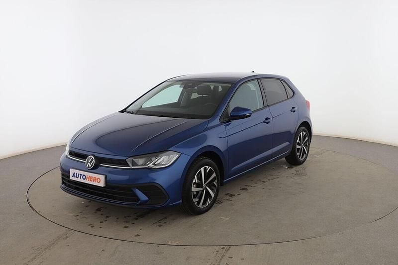 Azul Usado 2024 VW Polo Life Utilitario | 19.799 € (Precio justo) - Imagen 1/3