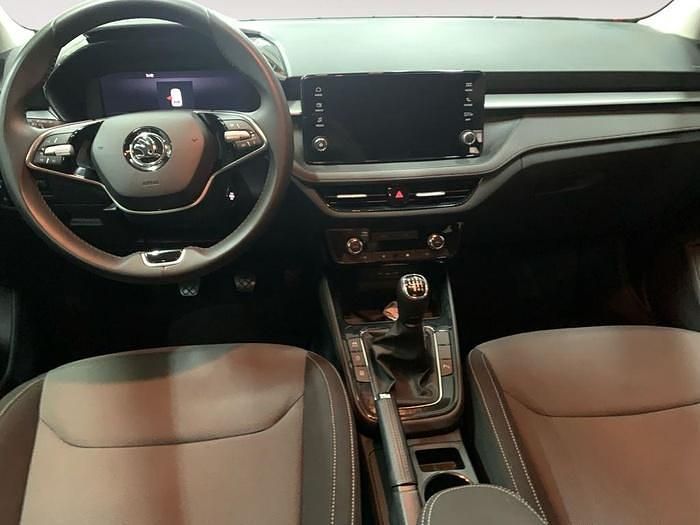 Usado Skoda Fabia Selection 115 CV (84 kW) 2024 Rojo Utilitario