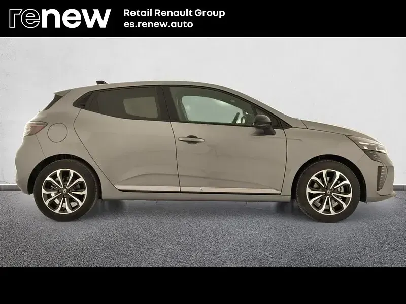 Usado Renault Clio V Techno 143 CV (105 kW) 2025 Gris Berlina