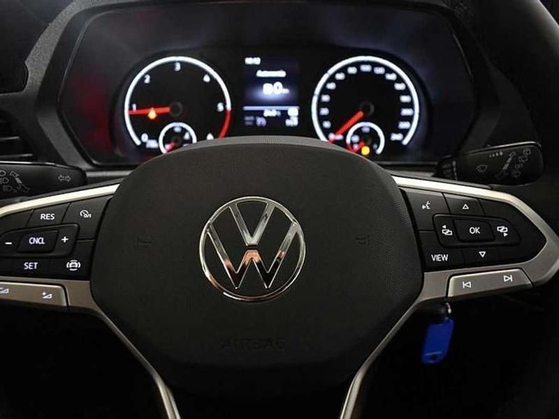 Usado VW Caddy 103 CV (75 kW) 2024 Azul Monovolumen