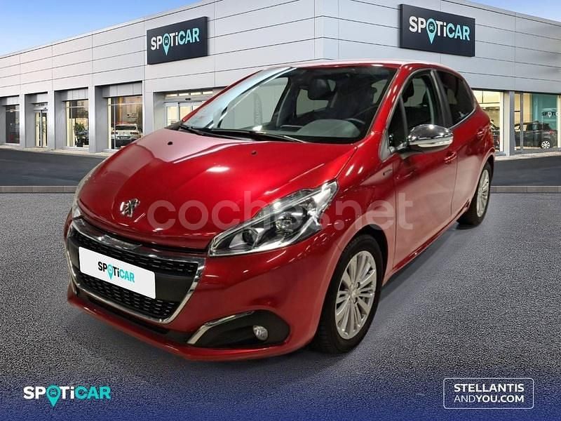 Rojo Usado 2019 Peugeot 208 Signature Sky Utilitario | 7790 € (Super precio) - Imagen 1/4