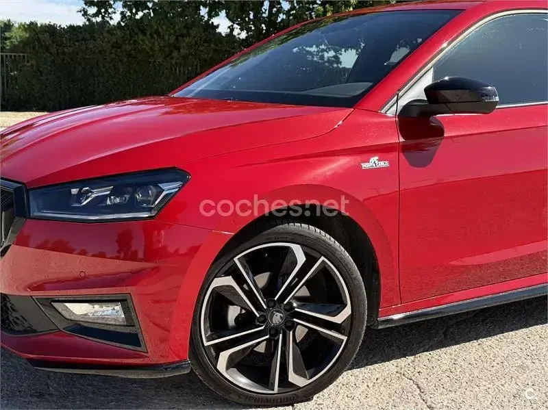 Usado Skoda Fabia Monte Carlo 115 CV (84 kW) 2025 Rojo Utilitario