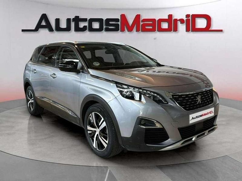 Usado Peugeot 5008 Allure 131 CV (96 kW) 2020 Gris Monovolumen