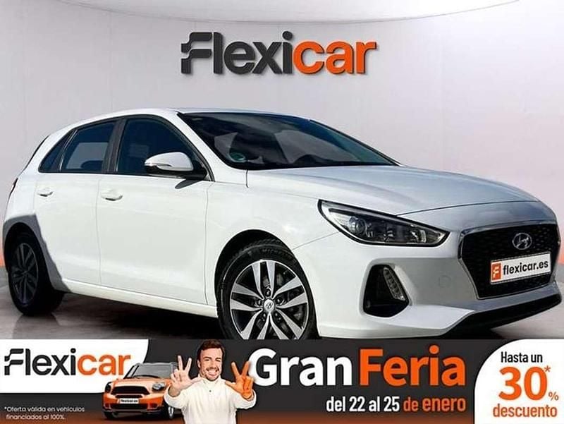 Blanco Usado 2017 Hyundai i30 Utilitario | 10.490 € (Buen precio) - Imagen 1/4