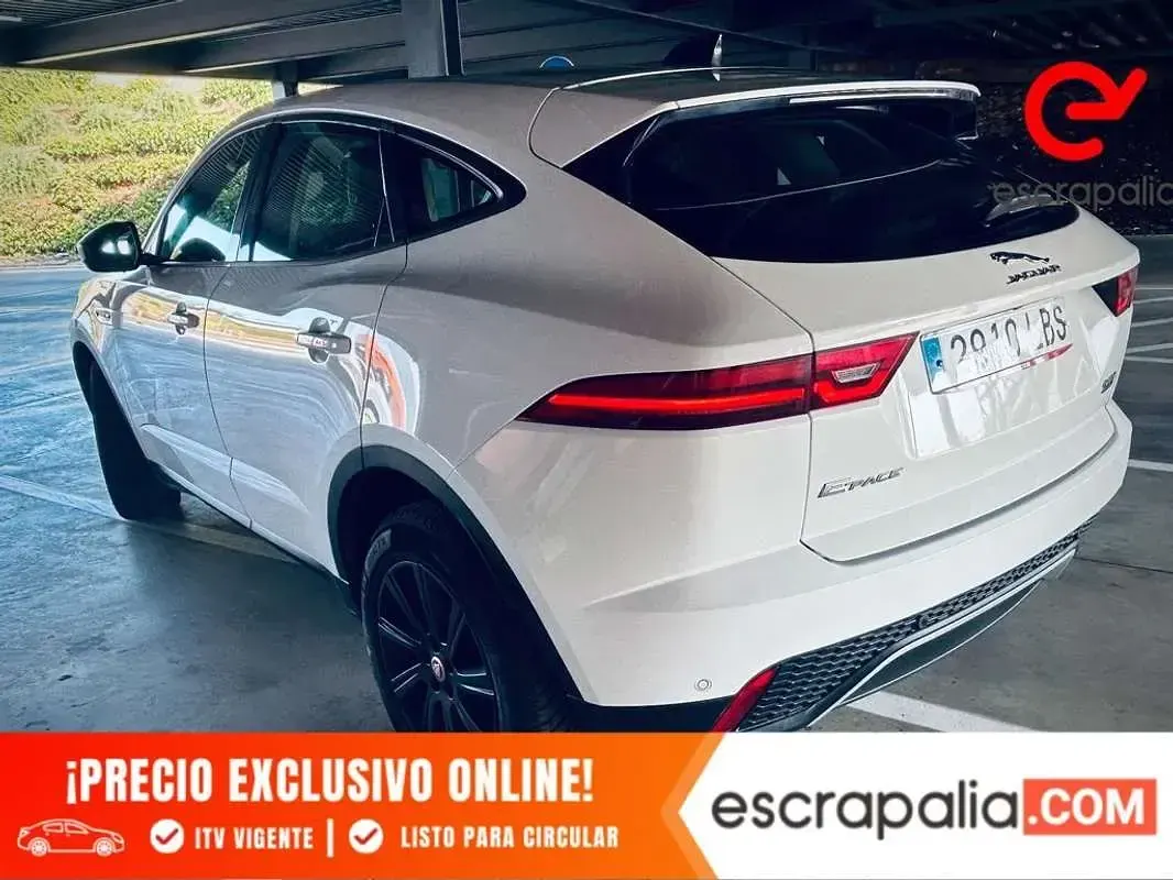 Usado Jaguar E-Pace R-Dynamic 241 CV (177 kW) 2019 Blanco SUV