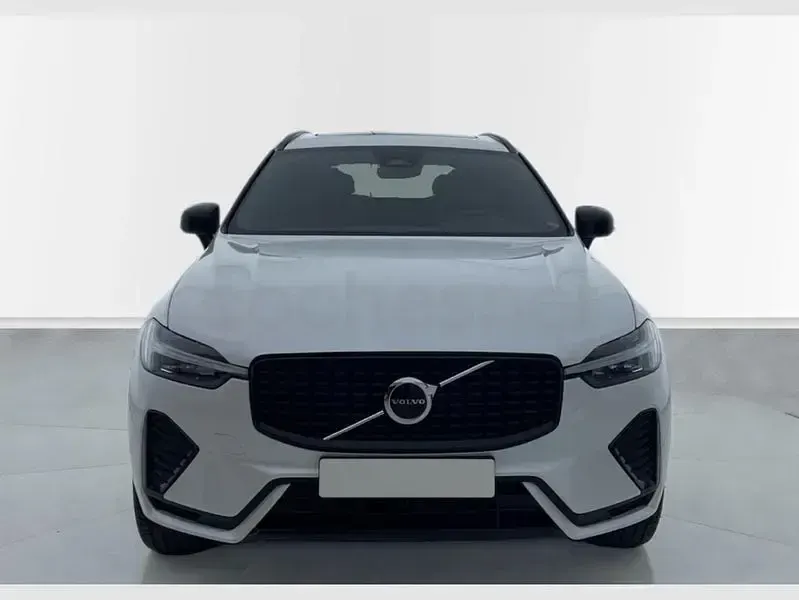 Usado Volvo XC60 Plus 250 CV (183 kW) 2024 Blanco SUV