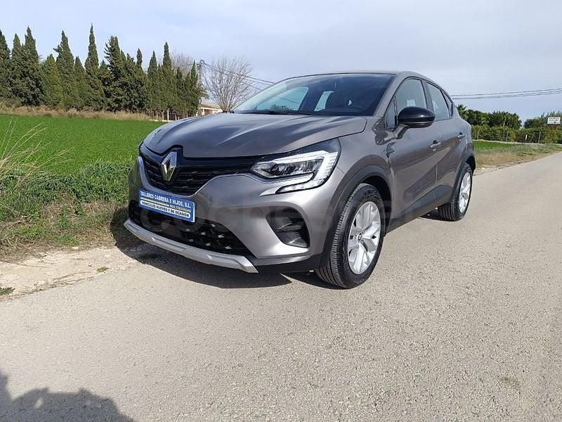 Beige Usado 2023 Renault Captur Techno SUV | 19.500 € (Precio justo) - Imagen 1/4