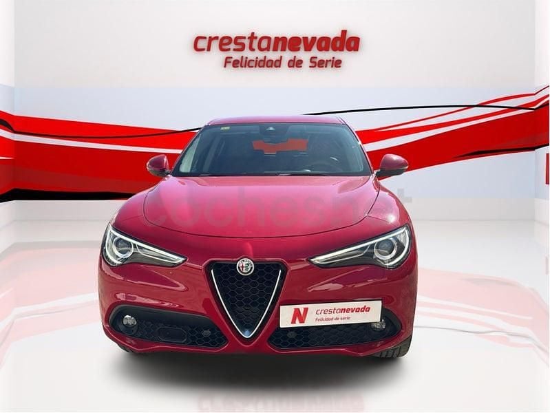 Usado Alfa Romeo Stelvio Super 180 CV (132 kW) 2018 Rojo SUV