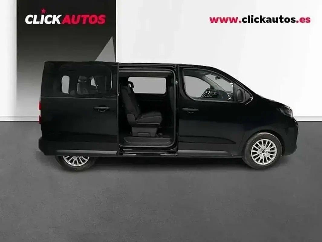 Usado Peugeot Expert 179 CV (131 kW) 2025 Negro Van