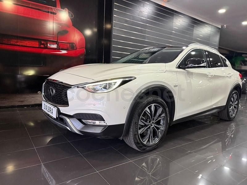 Usado Infiniti QX30 Premium 170 CV (125 kW) 2019 Blanco SUV
