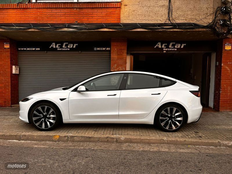 Usado Tesla Model 3 RWD 207 kW (282 CV) 2023 Blanco Berlina