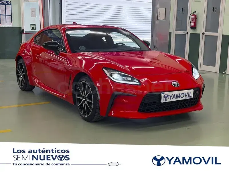 Usado Toyota GR86 234 CV (172 kW) 2023 Rojo Coupe