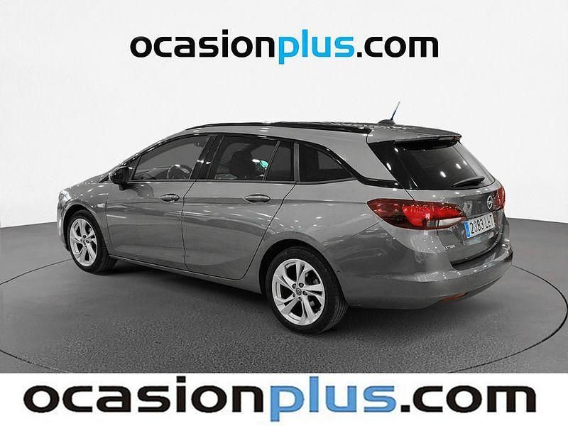 Usado Opel Astra Elegance 145 CV (106 kW) 2020 Gris Familiar