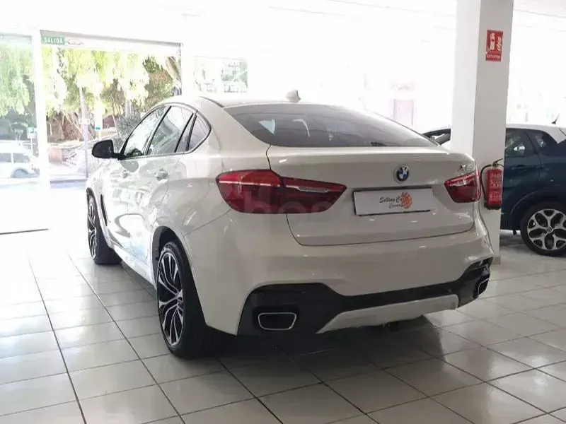 Usado BMW X6 M Sport 306 CV (225 kW) 2017 Blanco SUV