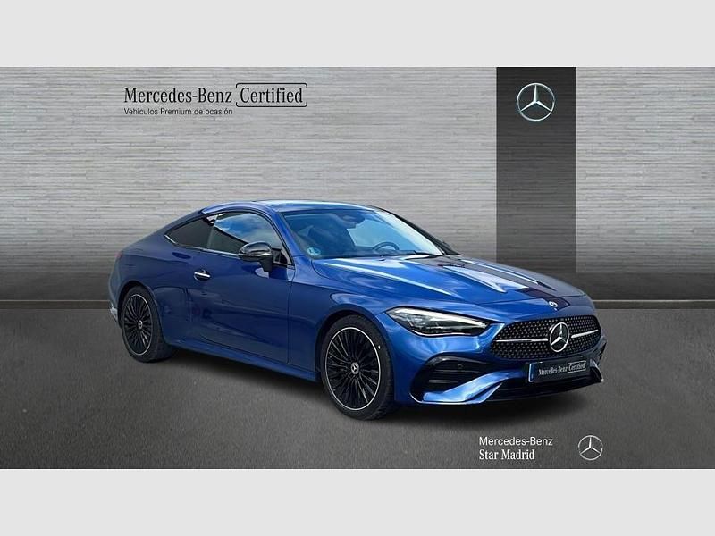 Usado Mercedes CLE200 204 CV (150 kW) 2024 Azul espectra (metalizado) Coupe