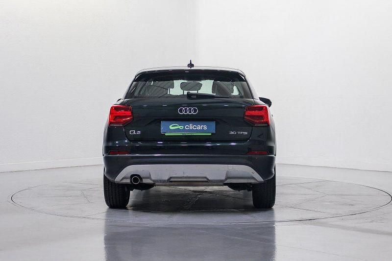 Usado Audi Q2 Design 116 CV (85 kW) 2019 Azul SUV