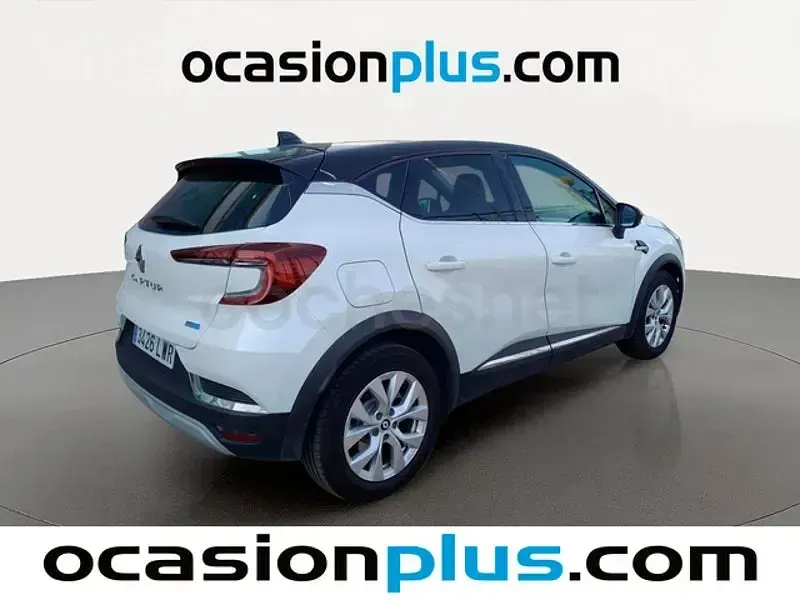 Usado Renault Captur Zen 160 CV (117 kW) 2022 Blanco SUV