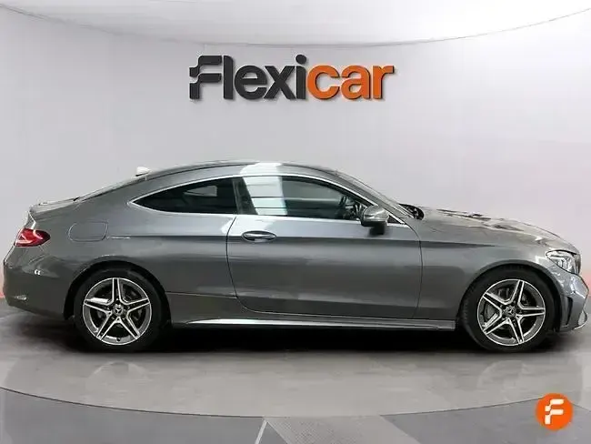 Usado Mercedes C220 194 CV (142 kW) 2019 Gris / plata Coupe