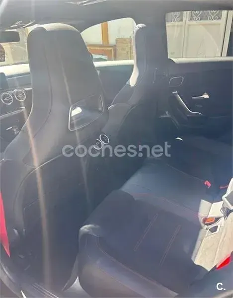 Usado Mercedes A35 AMG 306 CV (225 kW) 2022 Negro Berlina