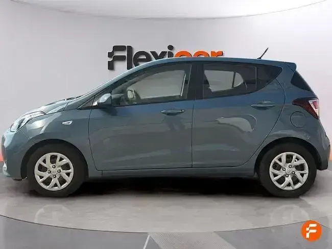Usado Hyundai i10 GO! 66 CV (48 kW) 2018 Azul Utilitario