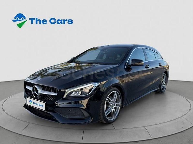 Usado Mercedes CLA180 Shooting Brake 122 CV (89 kW) 2017 Negro Familiar
