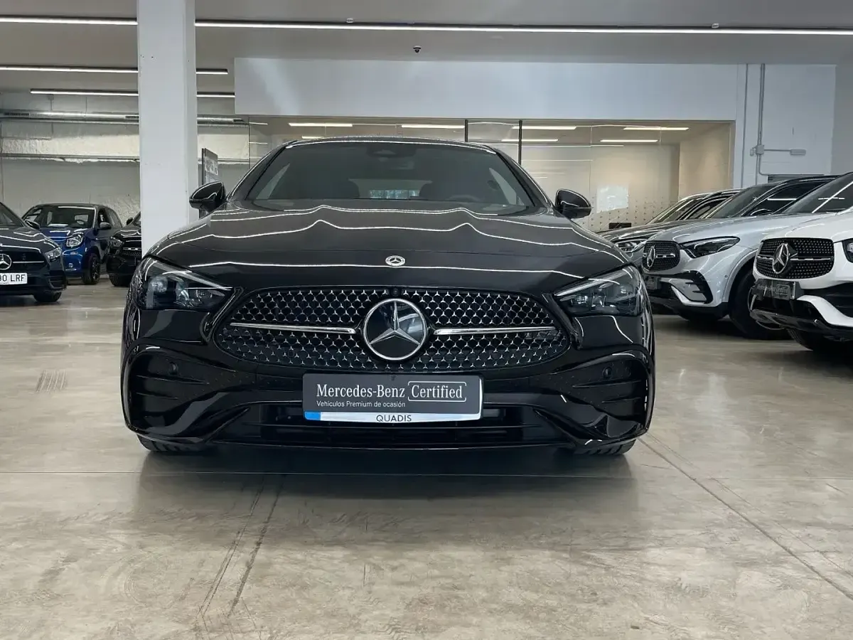 Usado Mercedes CLE220 197 CV (144 kW) 2025 Negro obsidiana Coupe