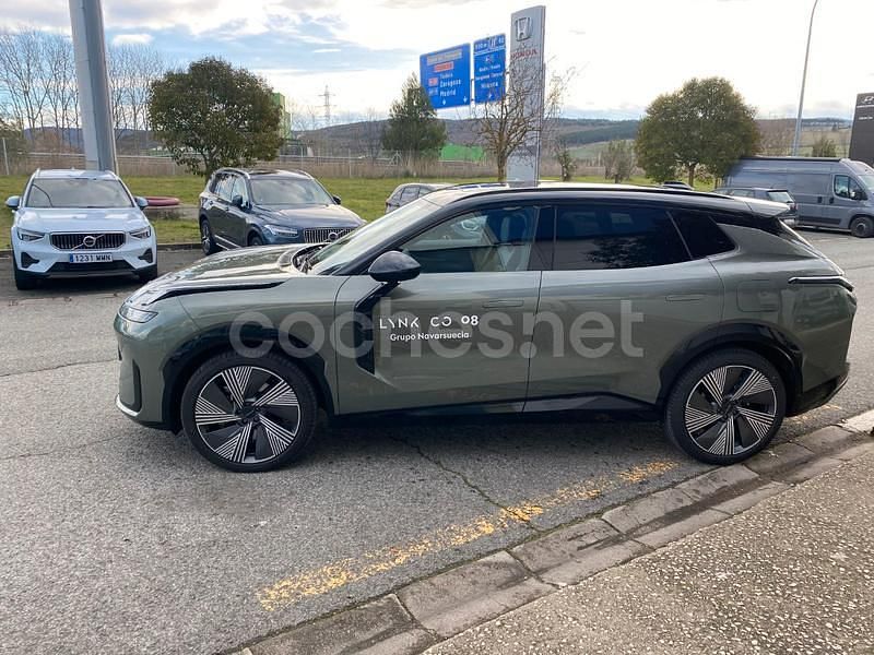 Usado Lynk & Co 08 350 CV (257 kW) 2025 Gris / plata SUV