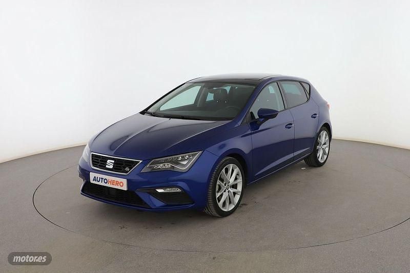 Azul Usado 2019 Seat Leon FR Berlina | 17.399 € (Un poco caro) - Imagen 1/3