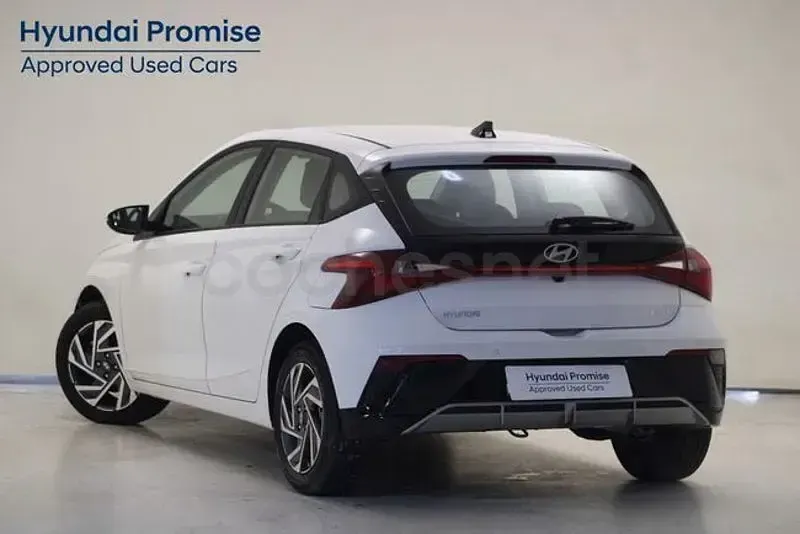 Nuevo Hyundai i20 100 CV (73 kW) 2025 Blanco Utilitario