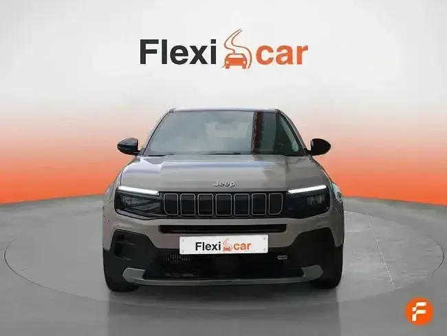 Usado Jeep Avenger Longitude 100 CV (73 kW) 2023 Beige SUV