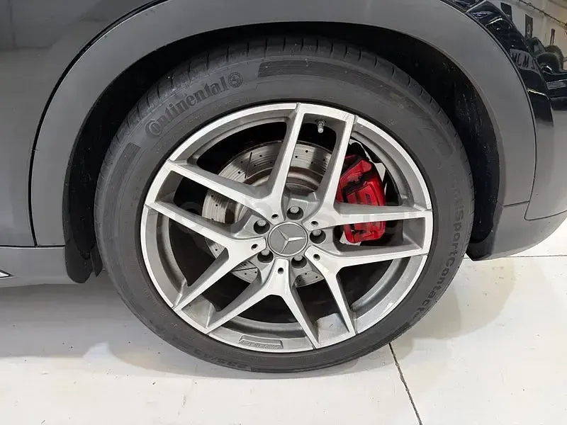 Usado Mercedes GLA45 AMG 381 CV (280 kW) 2017 Negro SUV