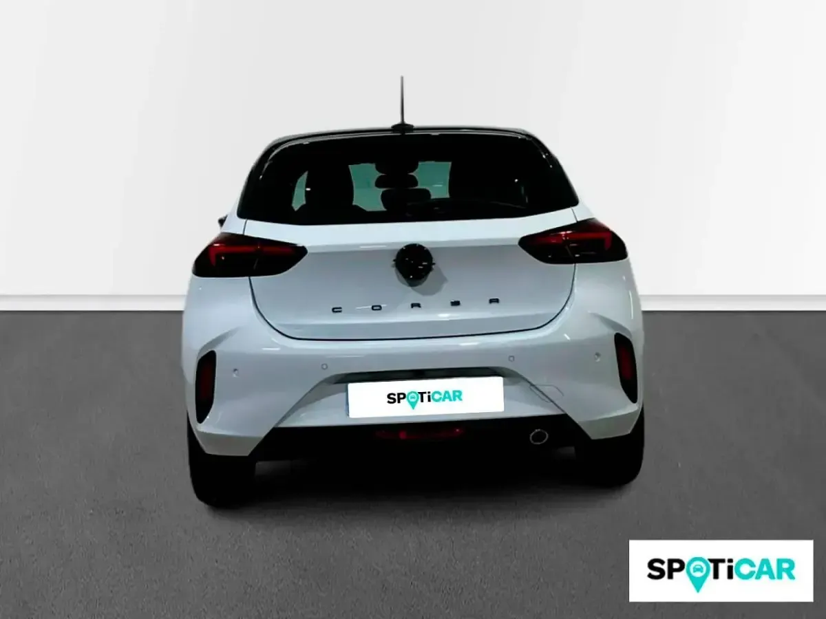 Usado Opel Corsa 100 CV (73 kW) 2025 Utilitario