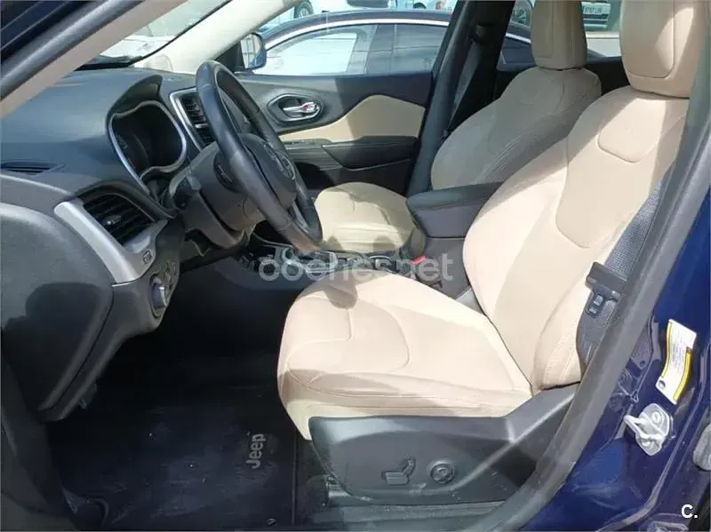 Usado Jeep Cherokee Limited 200 CV (147 kW) 2016 Azul SUV