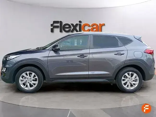 Usado Hyundai Tucson 132 CV (97 kW) 2018 Gris SUV