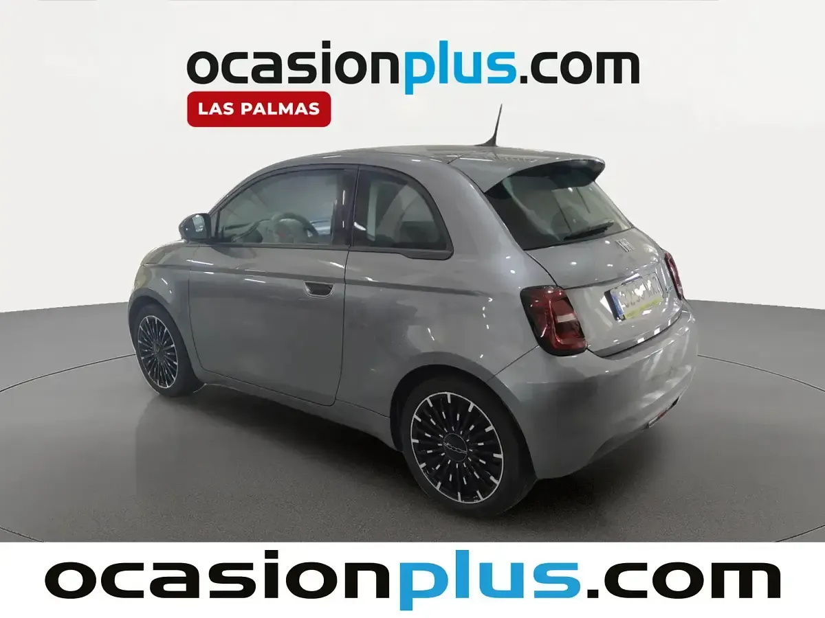 Usado Fiat 500e Icon 86 kW (118 CV) 2021 Gris Utilitario