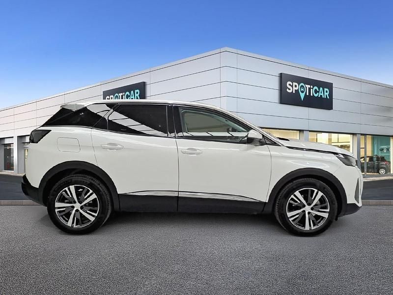 Usado Peugeot 3008 Allure 130 CV (95 kW) 2020 Blanco SUV