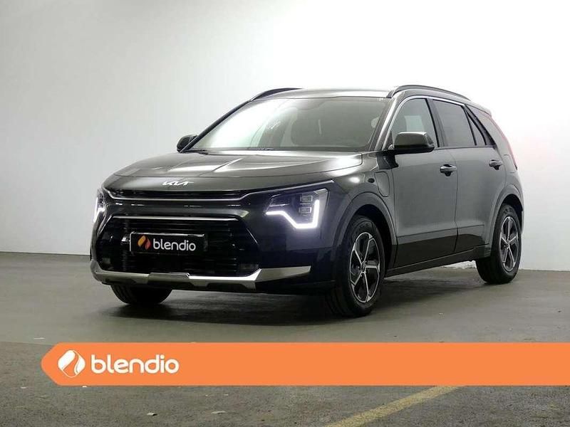 Gris Usado 2024 Kia Niro SUV | 30.160 € (Precio justo) - Imagen 1/4