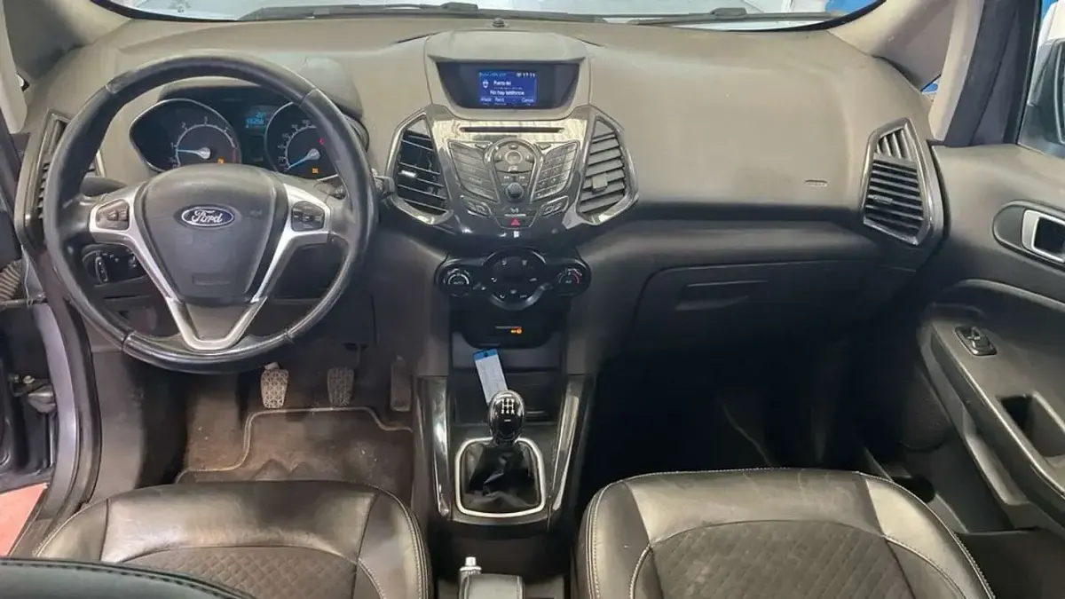 Usado Ford Ecosport Trend 95 CV (69 kW) 2017 Gris SUV