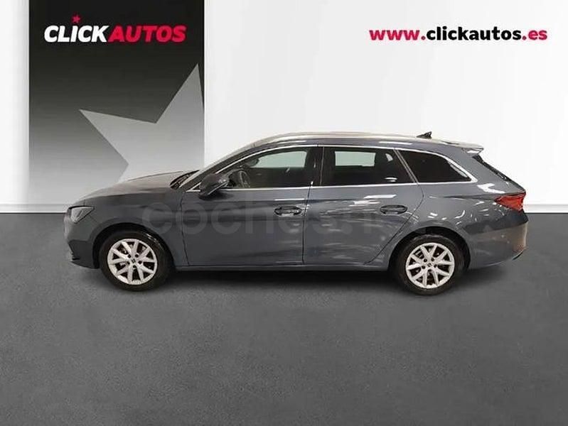 Usado Seat Leon Style 116 CV (85 kW) 2025 Gris / plata Familiar