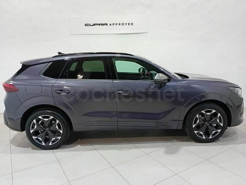 Usado Cupra Terramar 204 CV (150 kW) 2025 Gris / plata SUV