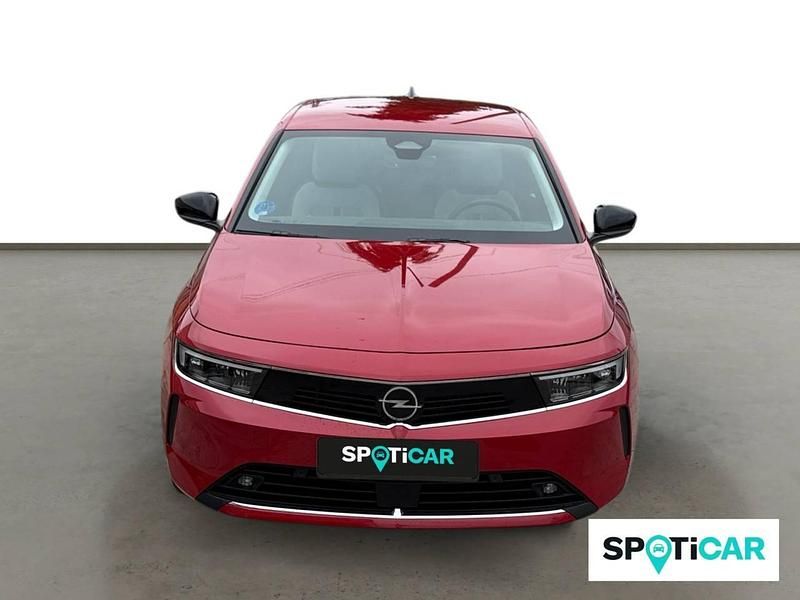Usado Opel Astra Elegance 180 CV (132 kW) 2025 Rojo Berlina