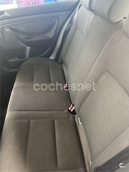 Usado VW Golf IV Trendline 105 CV (77 kW) 2006 Azul Berlina