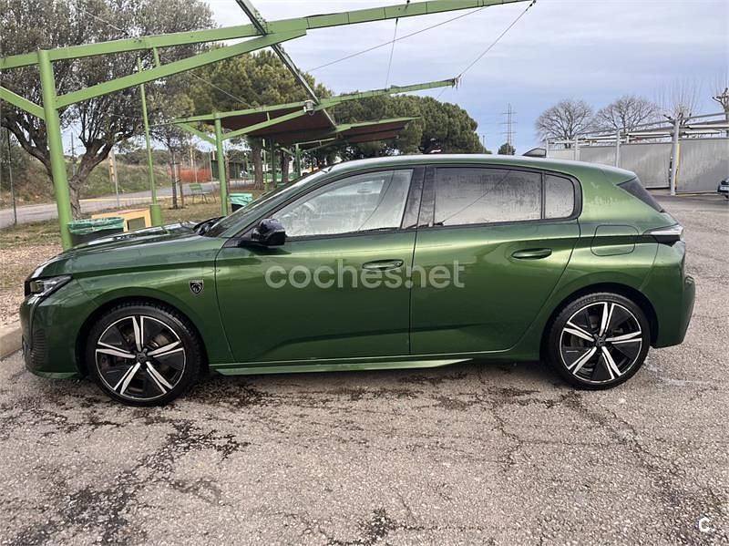 Usado Peugeot 308 GT 225 CV (165 kW) 2021 Verde Berlina