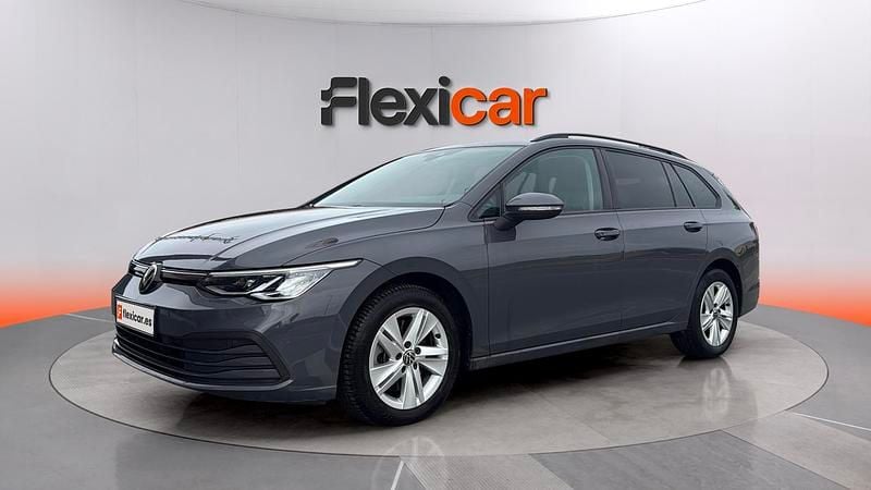Usado VW Golf VIII 116 CV (85 kW) 2021 Gris Utilitario