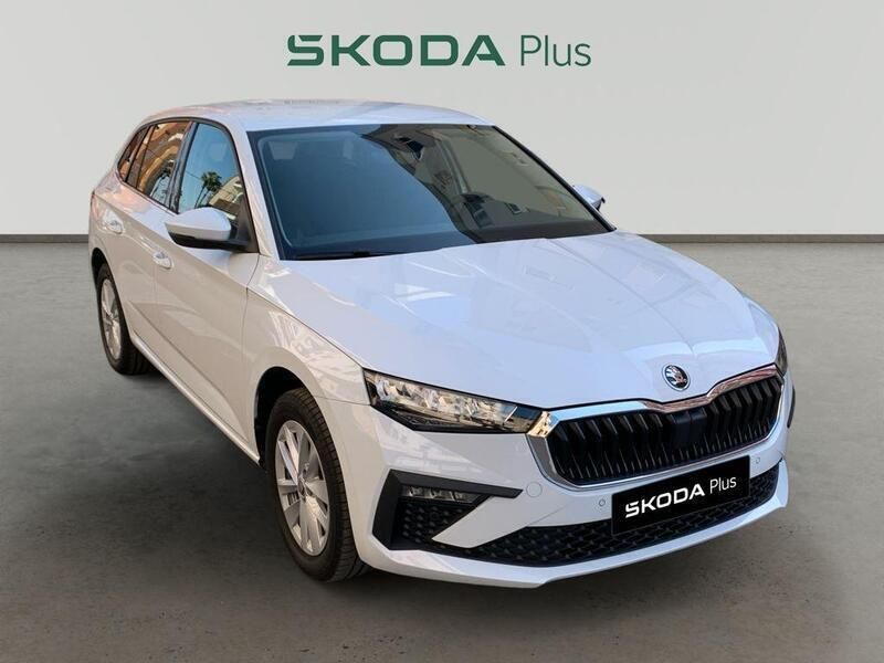 Blanco Nuevo 2024 Skoda Scala Selection Utilitario | 19.990 € (Buen precio) - Imagen 1/4