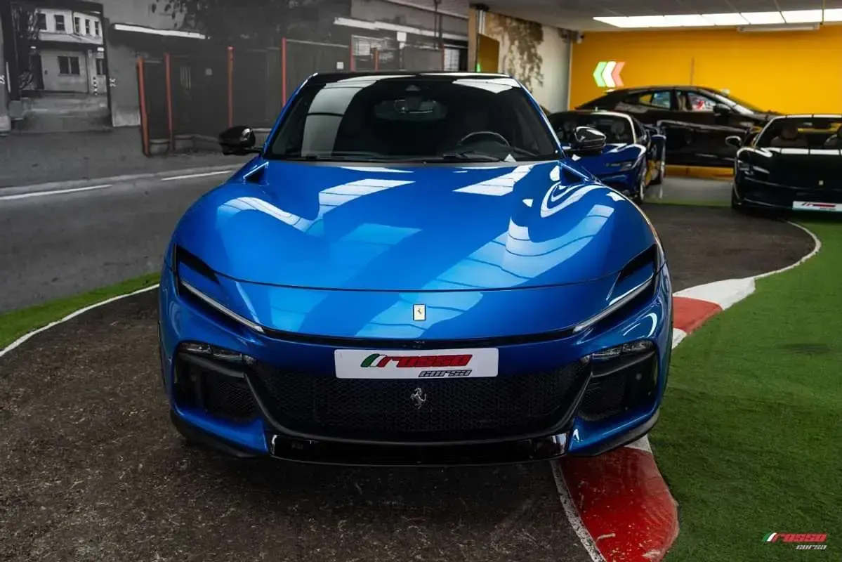 Usado Ferrari Purosangue 725 CV (533 kW) 2025 Azul SUV